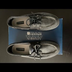 Sperry Men’s Top-Sider Bahama Heavy Canvas, size 10 1/2, and black/blue color.